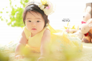 ハーフバースデー　ドレス　黄色　赤ちゃん　ベビーフォト　6か月