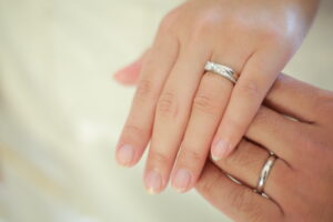 結婚指輪 手元 パーツ撮り