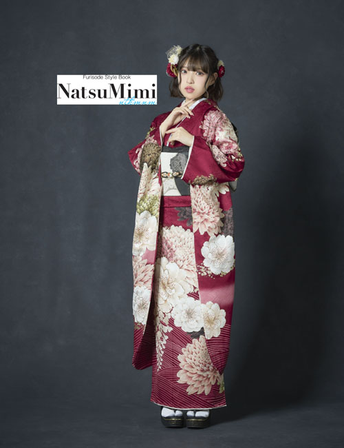 【NATSUMIMI】成人式振袖（赤/くすみ系）│振袖レンタル＆購入｜大阪・京都・奈良・兵庫・四日市の成人式撮影ならファーストステージへ