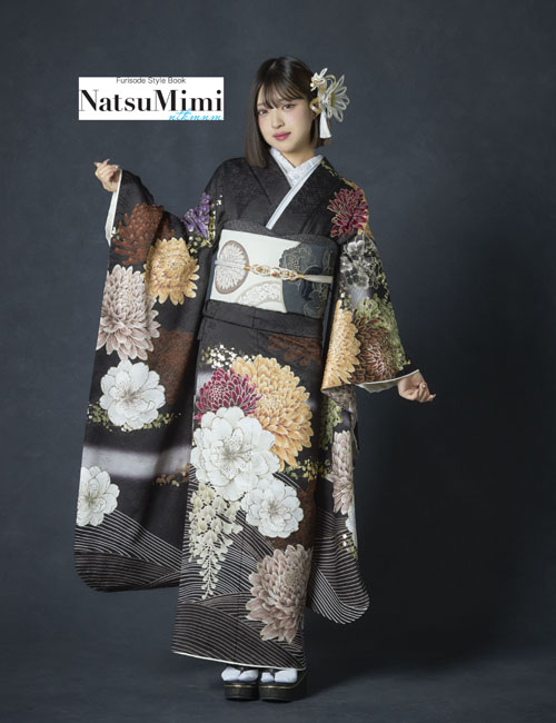 【NATSUMIMI】成人式振袖（黒/大柄系）│振袖レンタル＆購入｜大阪・京都・奈良・兵庫・四日市の成人式撮影ならファーストステージへ