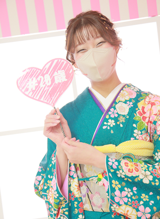 笑顔と振袖