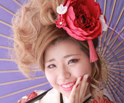【ロングヘアの振袖髪型スタイル】