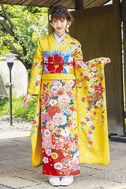 かわいい系の黄色振袖