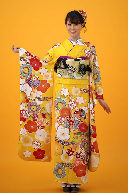 かわいい系の黄色振袖