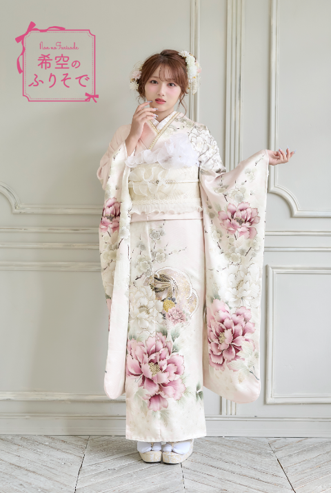 希空の最新振袖