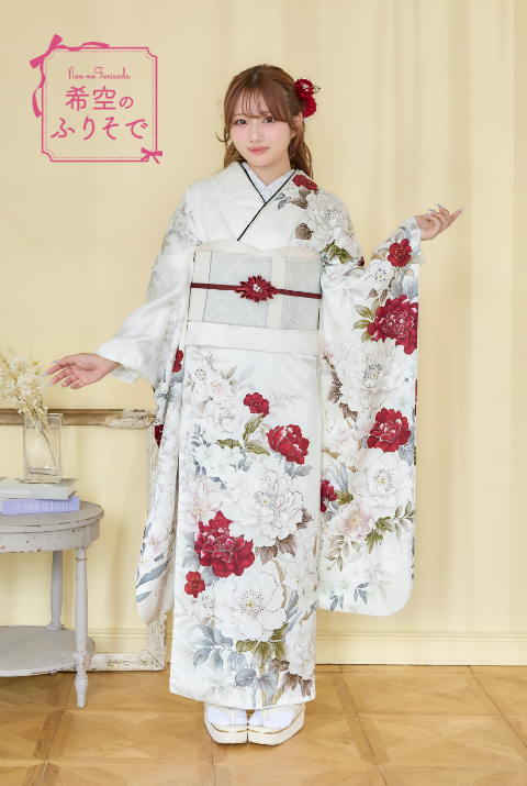 希空の最新振袖