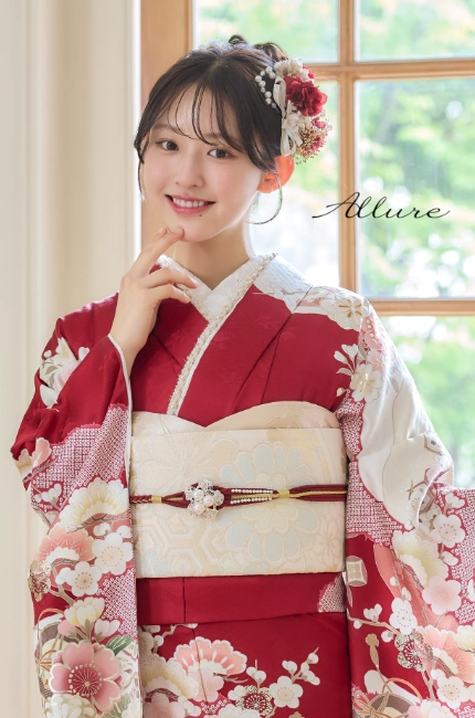 Allureのブランド振袖