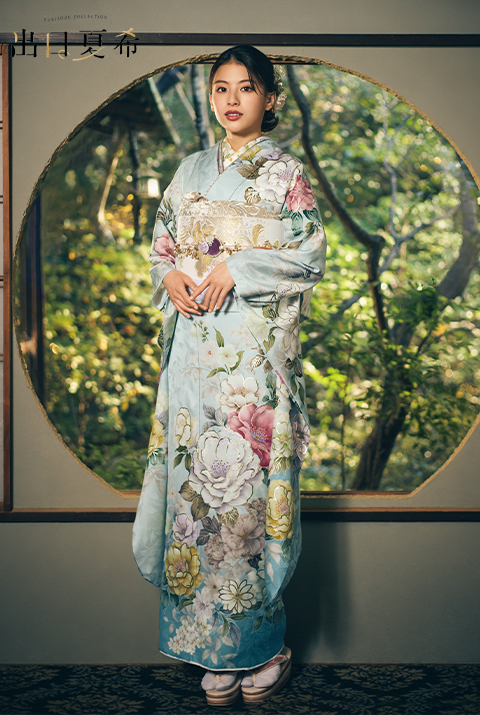 出口夏希の最新振袖