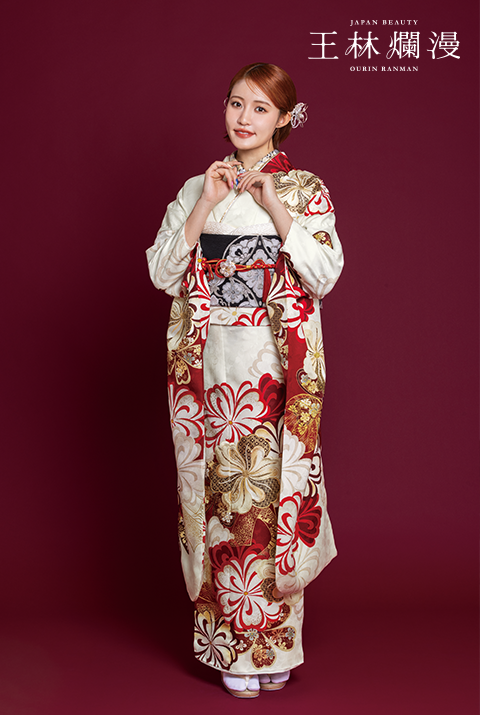 王林爛漫の最新振袖