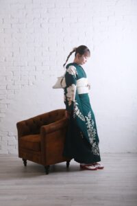 緑色　振袖コーディネート