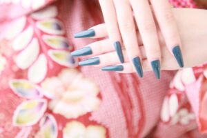 振袖ネイル 単色 かっこいい