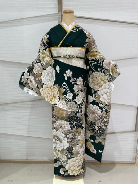 【振袖新作】振袖の新作が入ってきました！