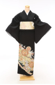 黒留袖　結婚式に着用