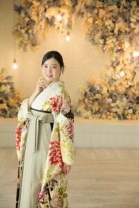 袴モデル 
