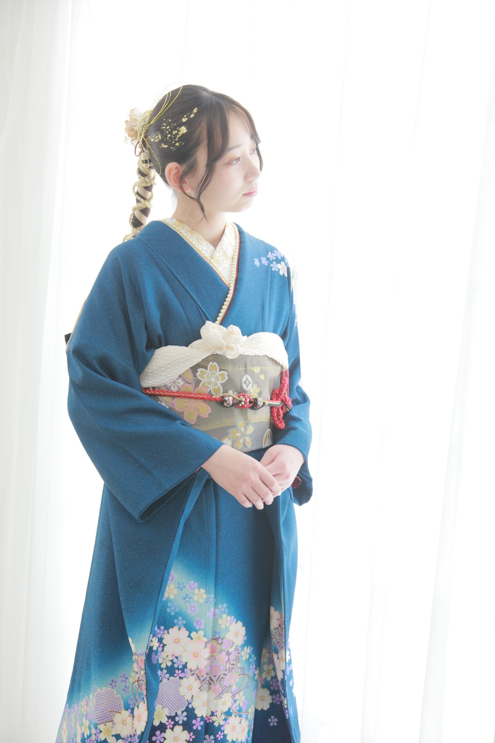 【成人式前撮り】振袖撮影でアルバムが人気な理由　ファーストステージ真美ケ丘店