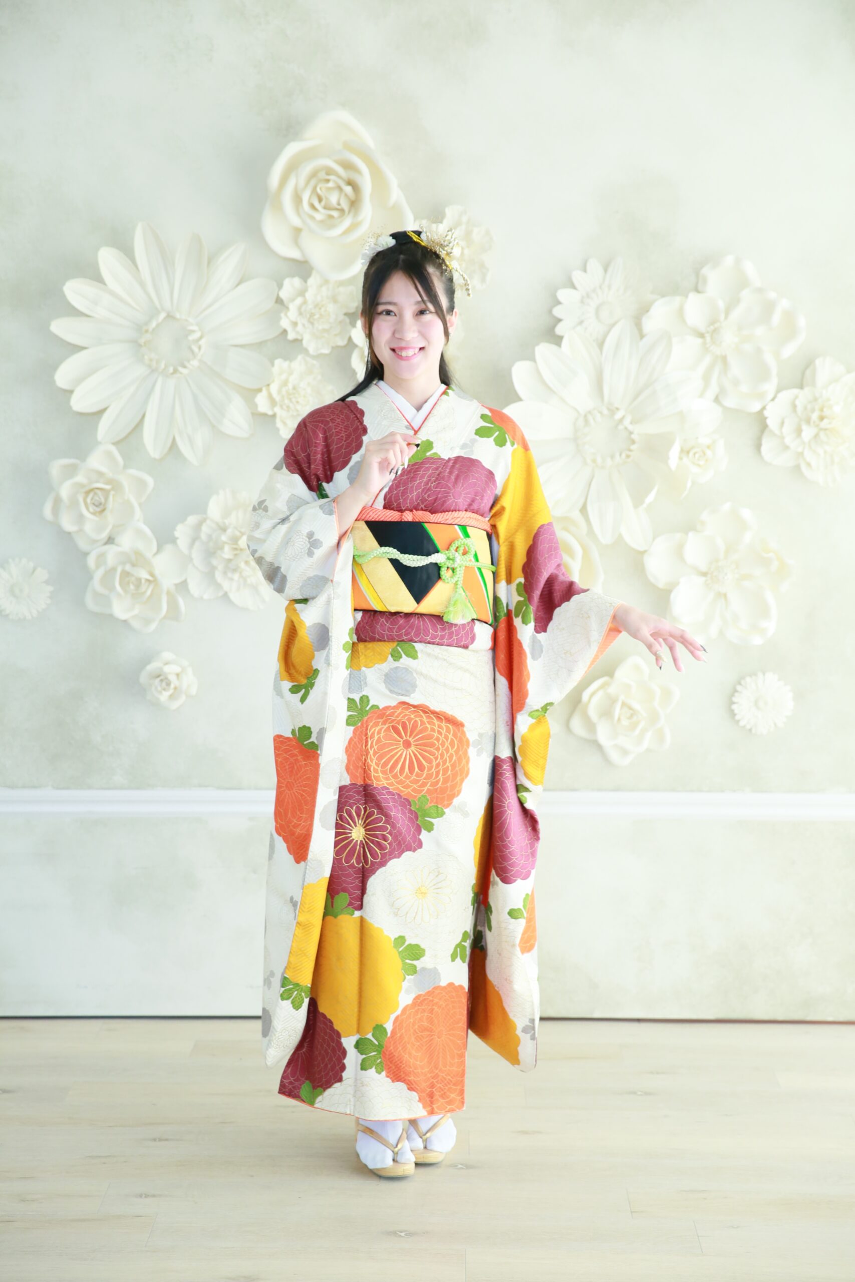 花柄　振袖ｺｰﾃﾞｨﾈｰﾄ