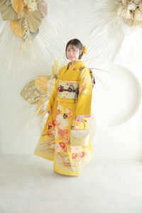 　黄色　振袖コーディネート