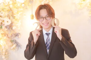 #ハタチ男子　スーツ