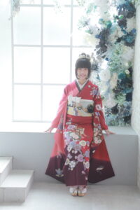 ママ振袖　なぜ急ぐ