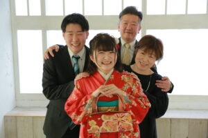 振袖　家族写真