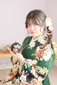 振袖　緑振袖　グリーン振袖　前撮り写真