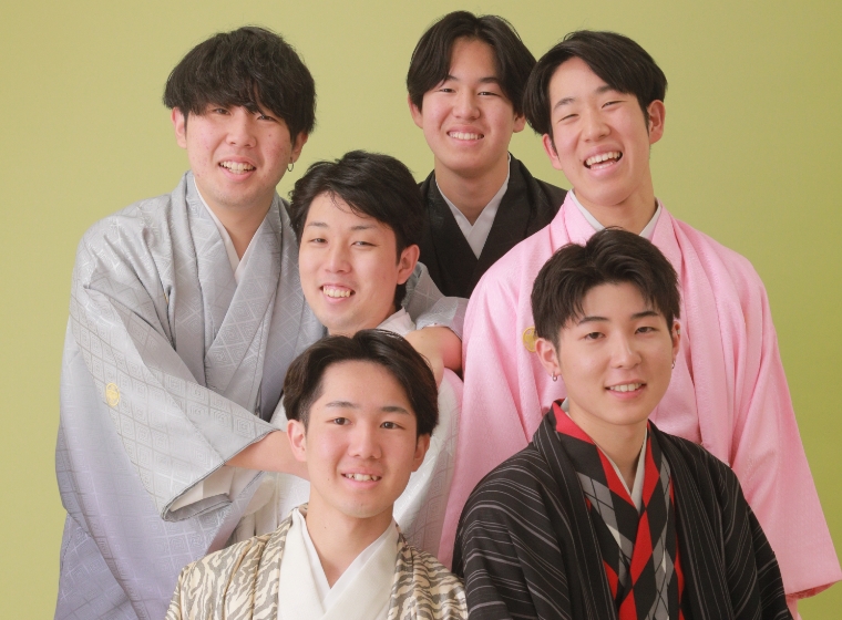 男性袴前撮り写真