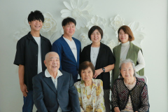 2300fam230921018