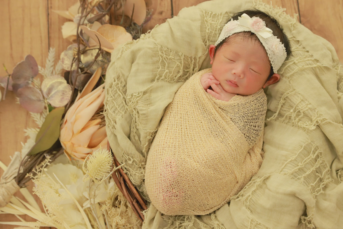 ニューボーン　新生児