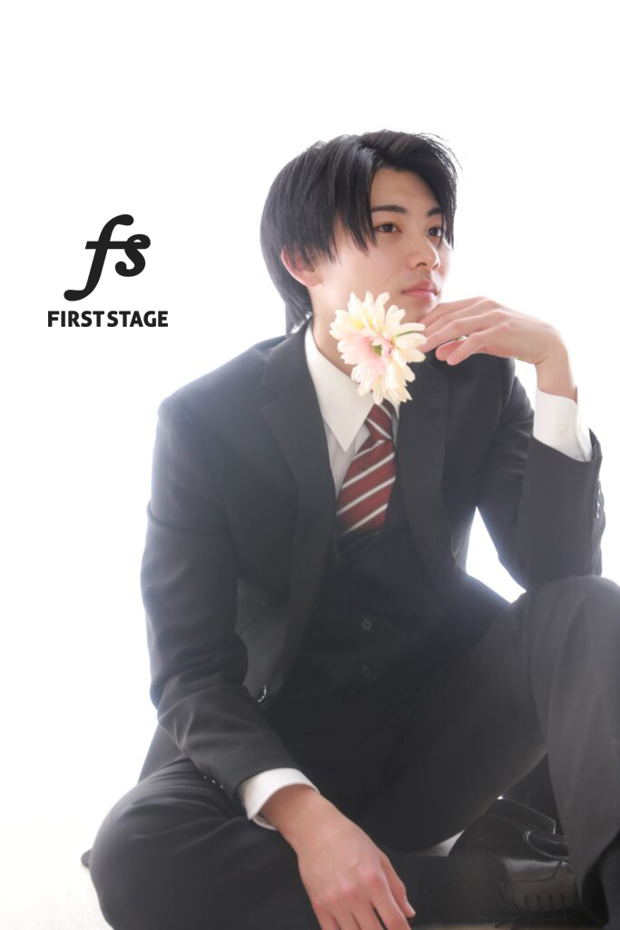 #ハタチ男子 スーツ