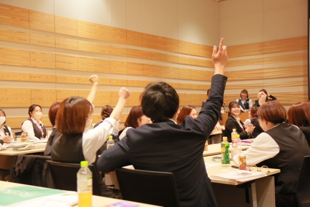 会社行事　勉強会　株式会社ファーストステージ