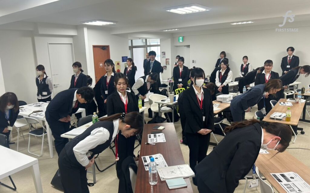 株式会社ファーストステージ　会社行事　マナー研修