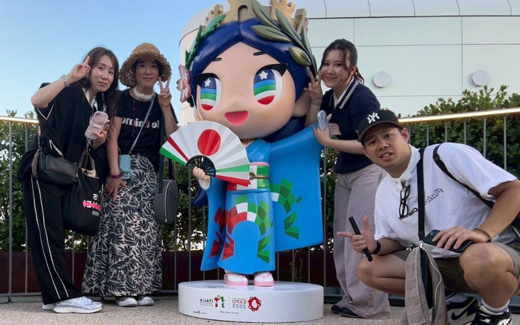 社員旅行　大阪万博　株式会社ファーストステージ